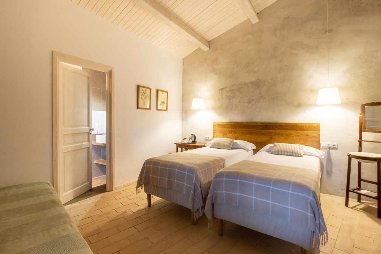 Masia Can Grau Habitaciones Con Desayuno Inlcuido Vilafreser Стая снимка