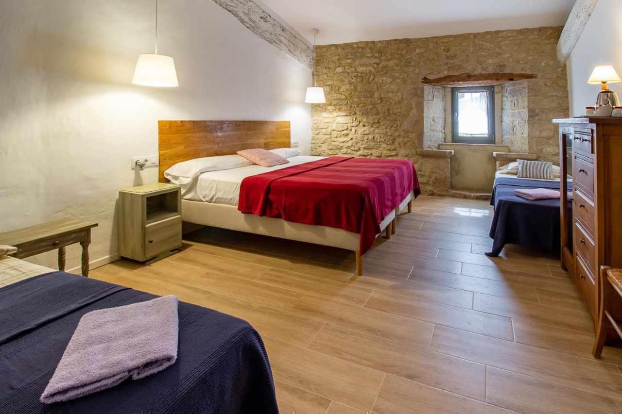Masia Can Grau Habitaciones Con Desayuno Inlcuido Vilafreser Екстериор снимка