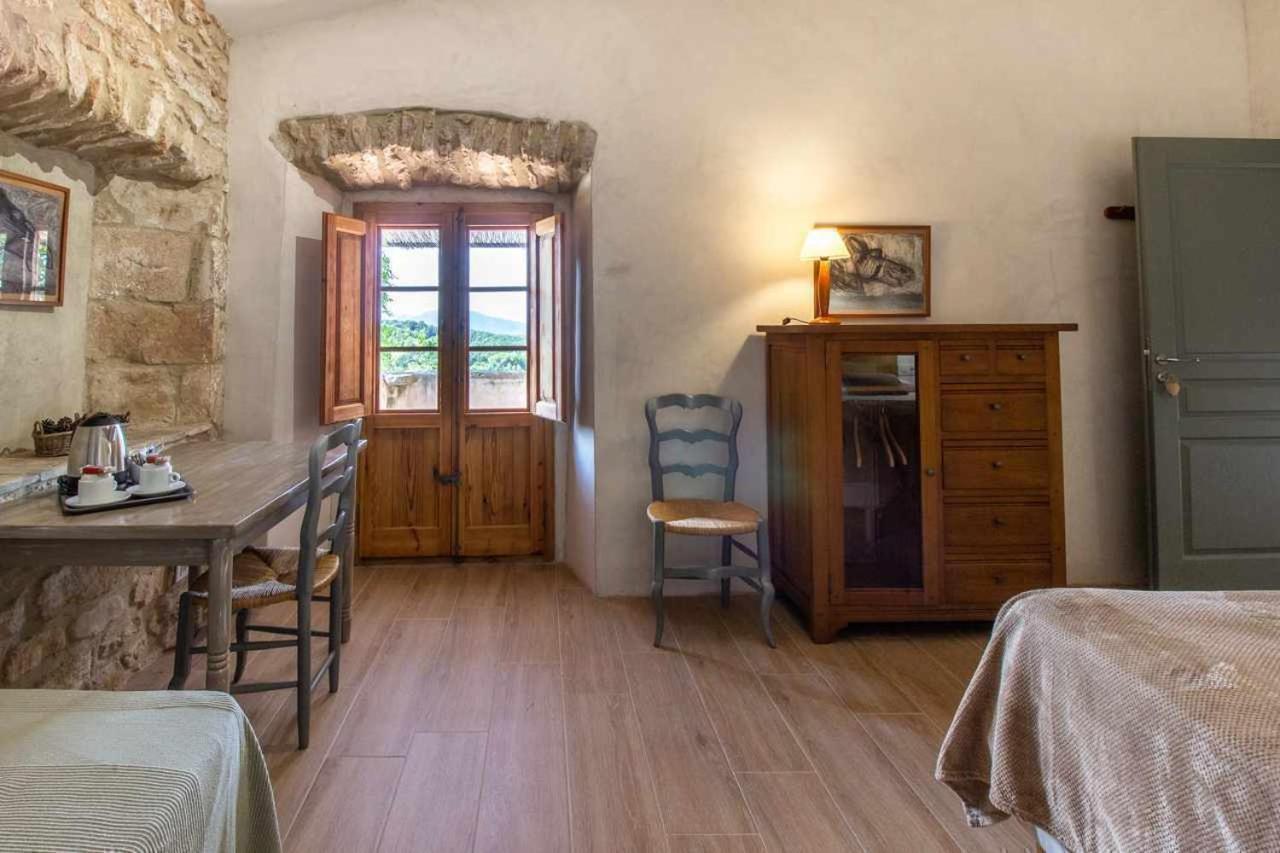 Masia Can Grau Habitaciones Con Desayuno Inlcuido Vilafreser Стая снимка